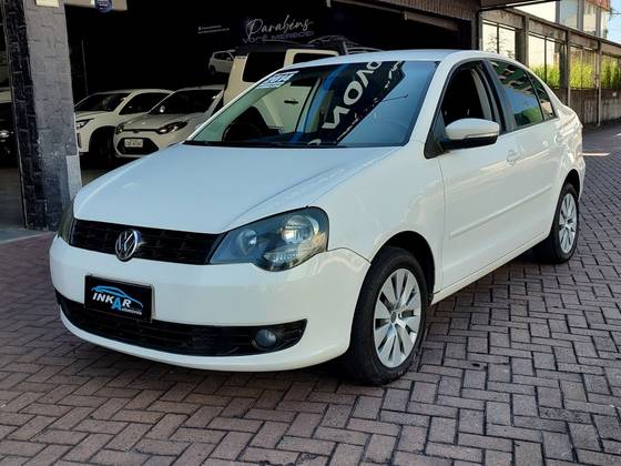 VOLKSWAGEN POLO SEDAN 1.6 MI 8V FLEX 4P MANUAL VOLKSWAGEN POLO SEDAN 1.6 MI 8V FLEX 4P MANUAL